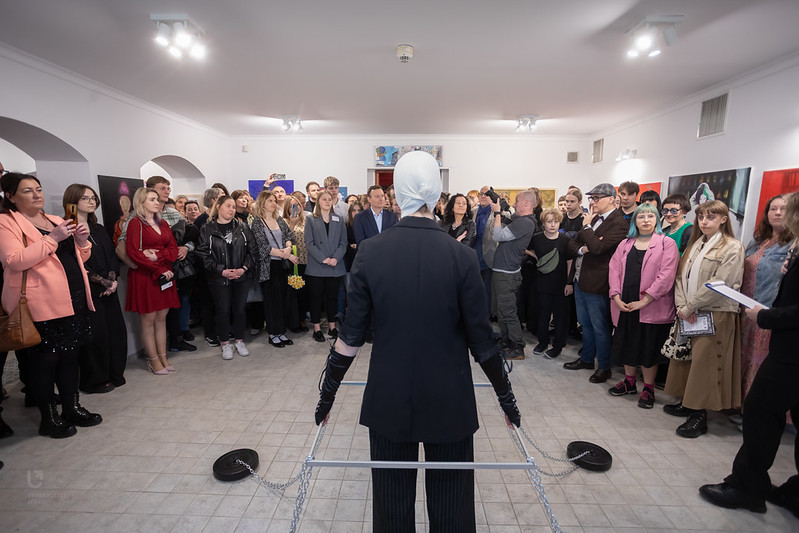 Wernisaż wystawy w pałacu Biedermanna