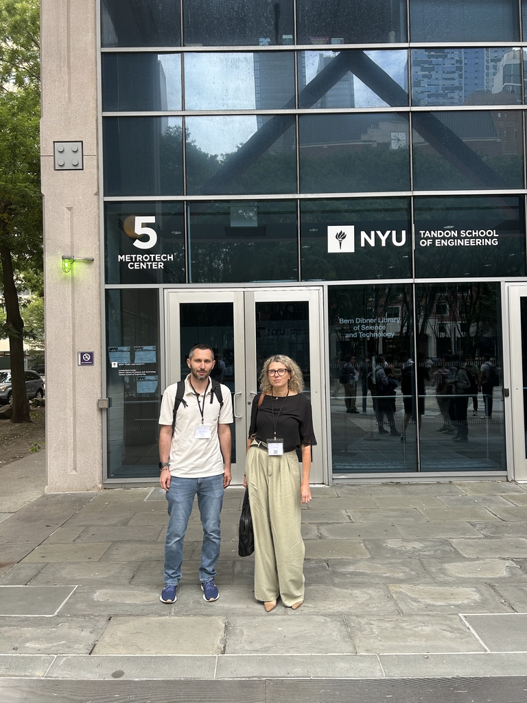 Dr Ewa Feder-Sempach and Dr Piotr Szczepocki