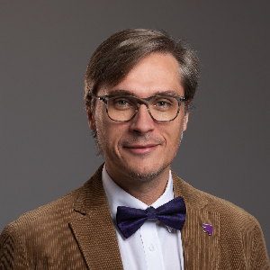 portret prof. Mariusza Sokołowicza