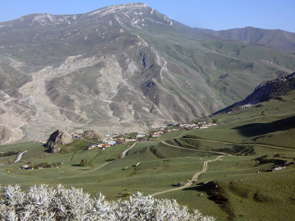 Prelekcja prof. Agnieszki Rochmińskiej – Azerbejdżan - kraj wiecznego ognia i szklanych domów
