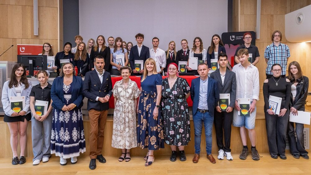 Uczestnicy i uczestniczki programu podczas finału