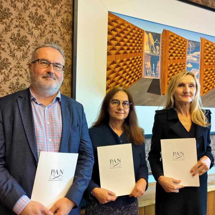 prof. Szukalski, prof. Burchard Dziubińska i prof. Motowidlak