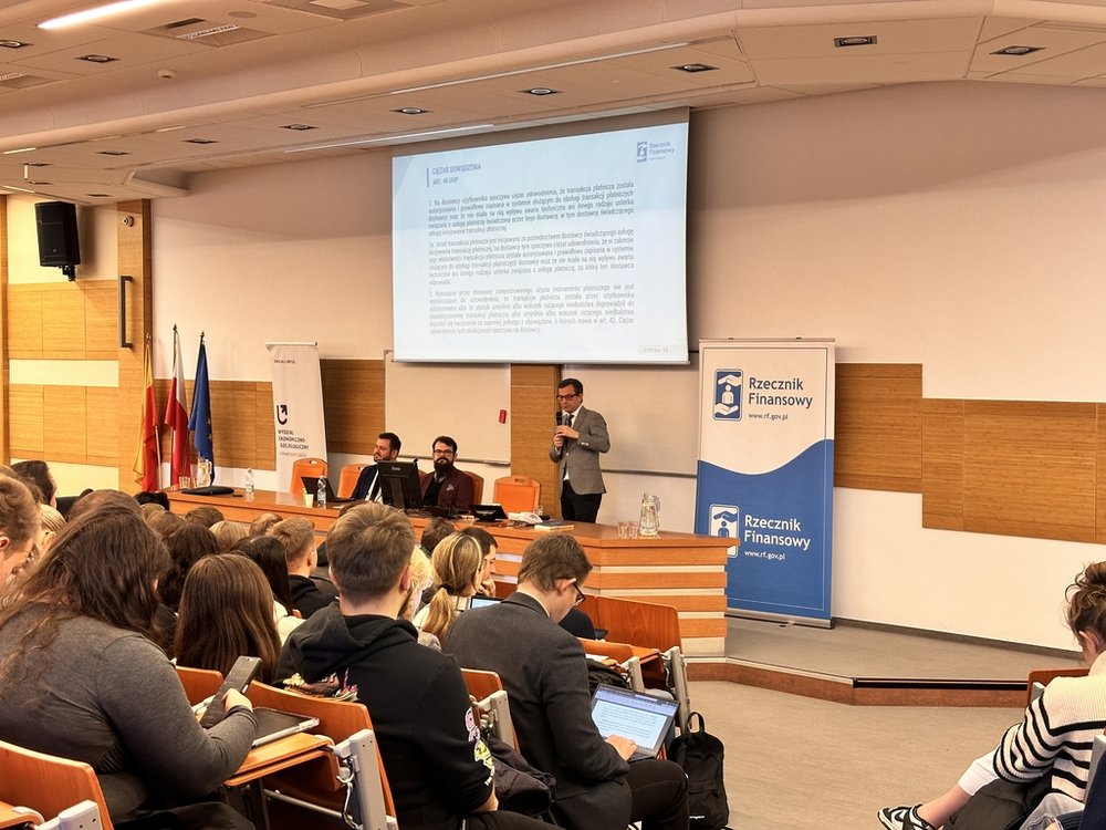 spotkanie z rzecznikiem finansowym