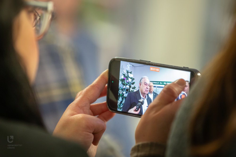 Uroczystość przekazania miodów pacjentom Szpitala im. Kopernika