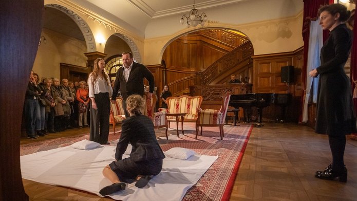 Instalacja Biedermannowie