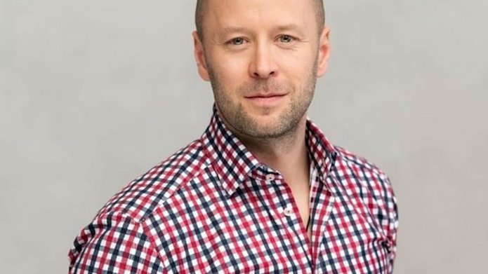 portret łukasz klab 