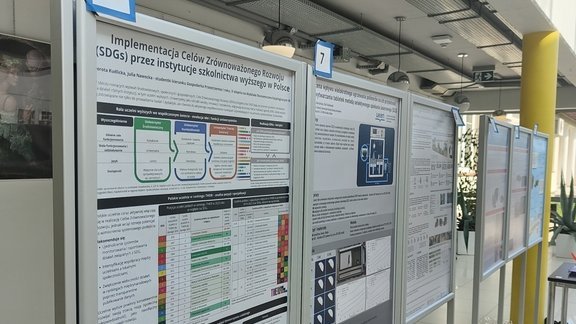 zwycięskie postery