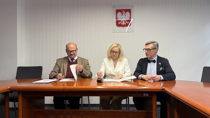 Signing of the agreement