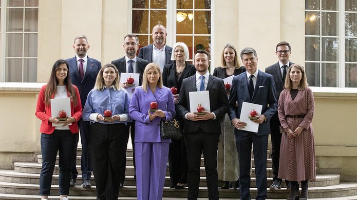 zdjęcie grupowe nominowanych 