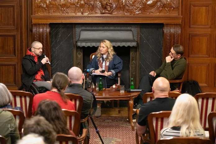 Dyskusja "Transhumanizm - kim się stajemy"